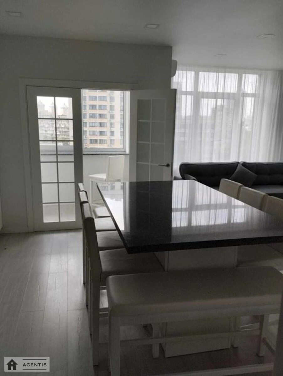 Apartment for rent. 3 rooms, 91 m², 9th floor/24 floors. 6, Yevhena Sverstyuka vul. Maryny Raskovoyi, Kyiv. 