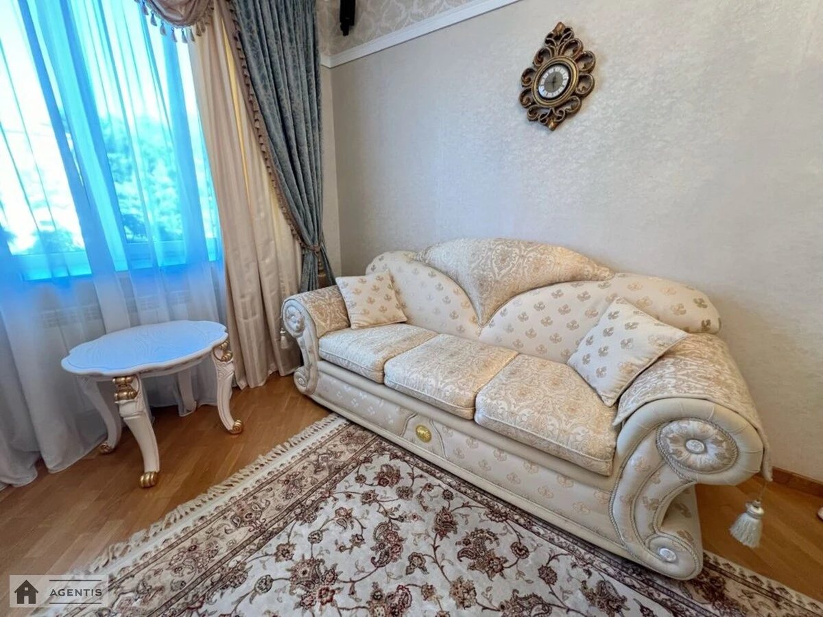 Apartment for rent. 2 rooms, 55 m², 2nd floor/6 floors. Tarasivska, Kyiv. 