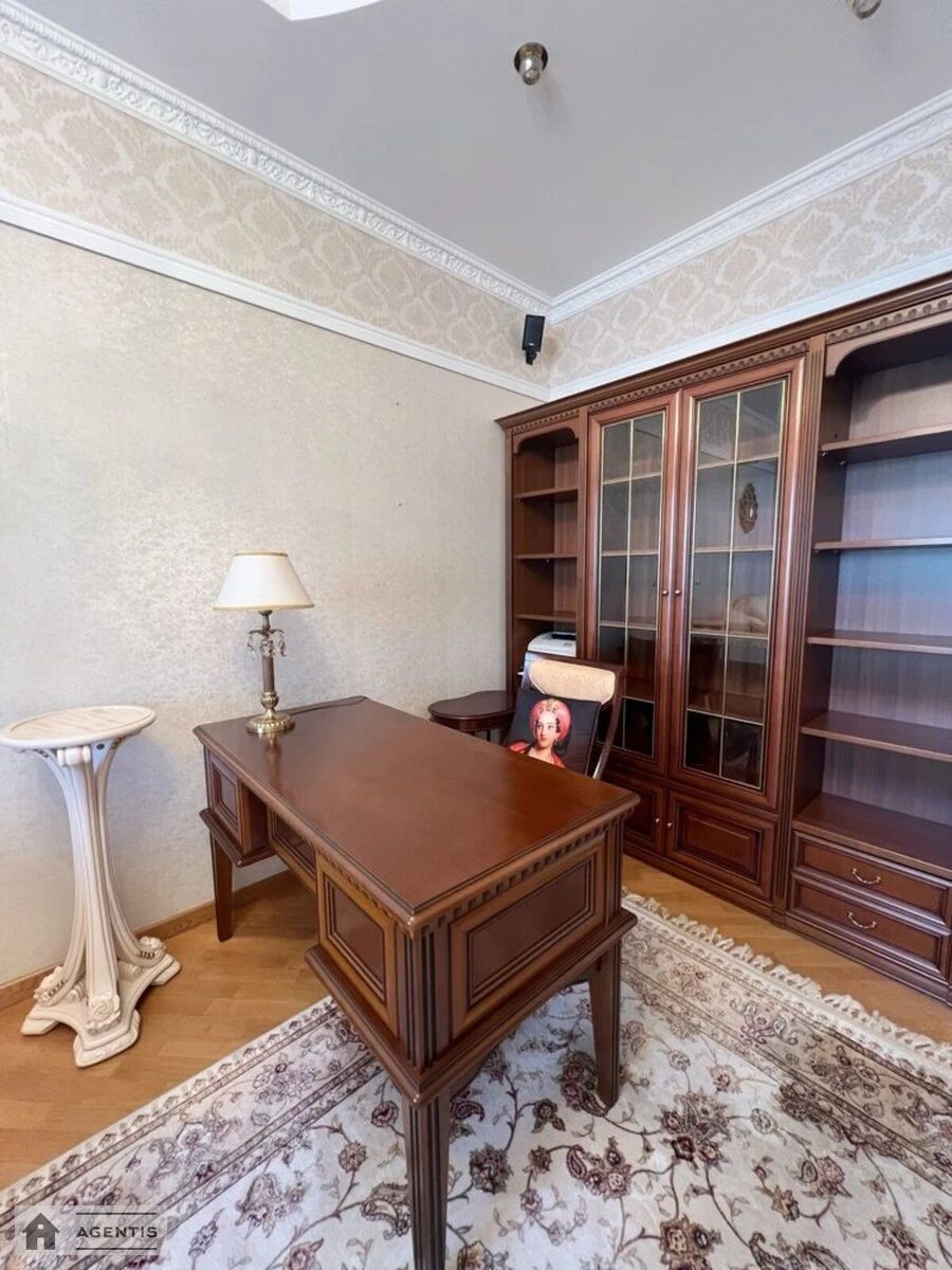 Apartment for rent. 2 rooms, 55 m², 2nd floor/6 floors. Tarasivska, Kyiv. 
