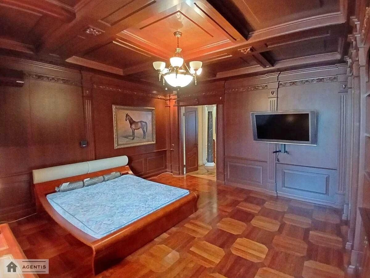 Apartment for rent. 3 rooms, 198 m², 6th floor/18 floors. 49, Volodymyrska 49, Kyiv. 