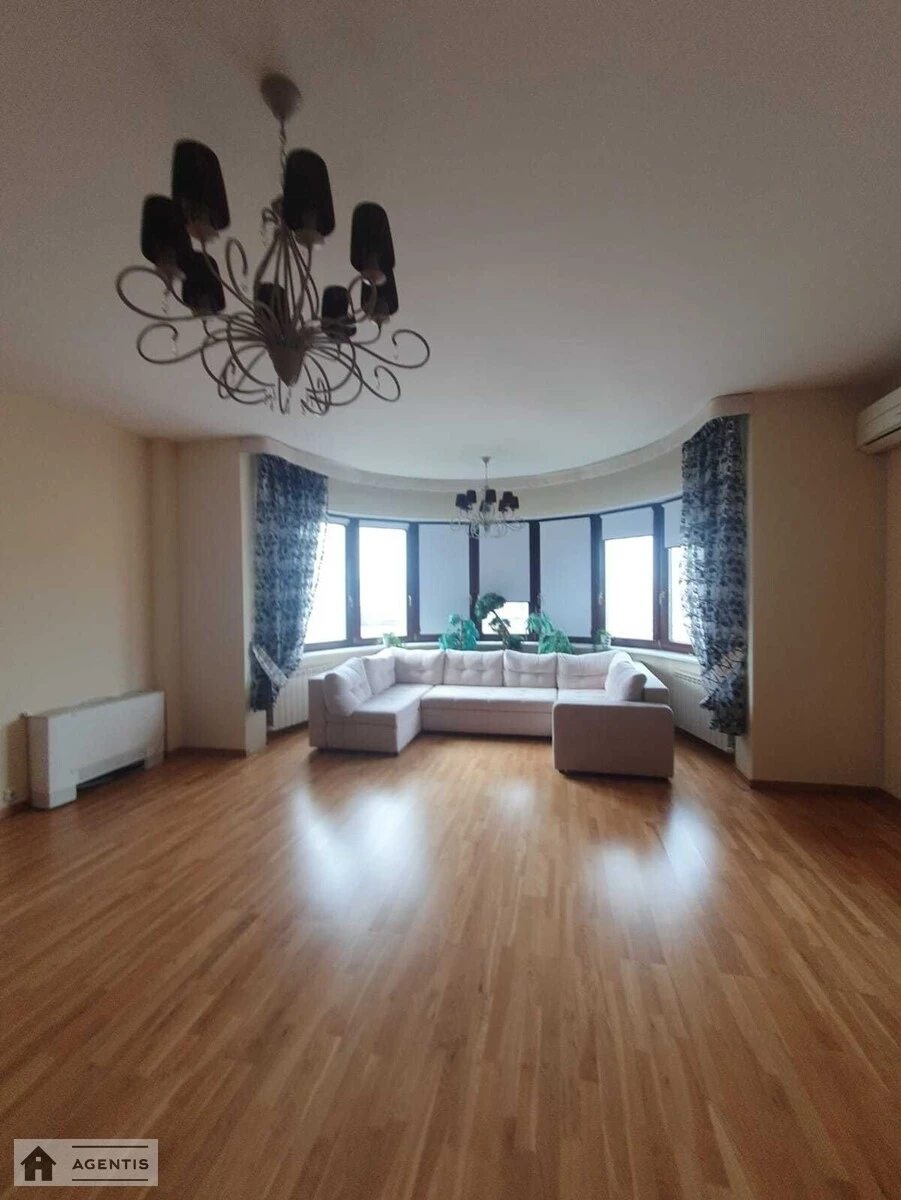 Сдам квартиру. 4 rooms, 263 m², 5th floor/15 floors. Кропивницкого, Киев. 