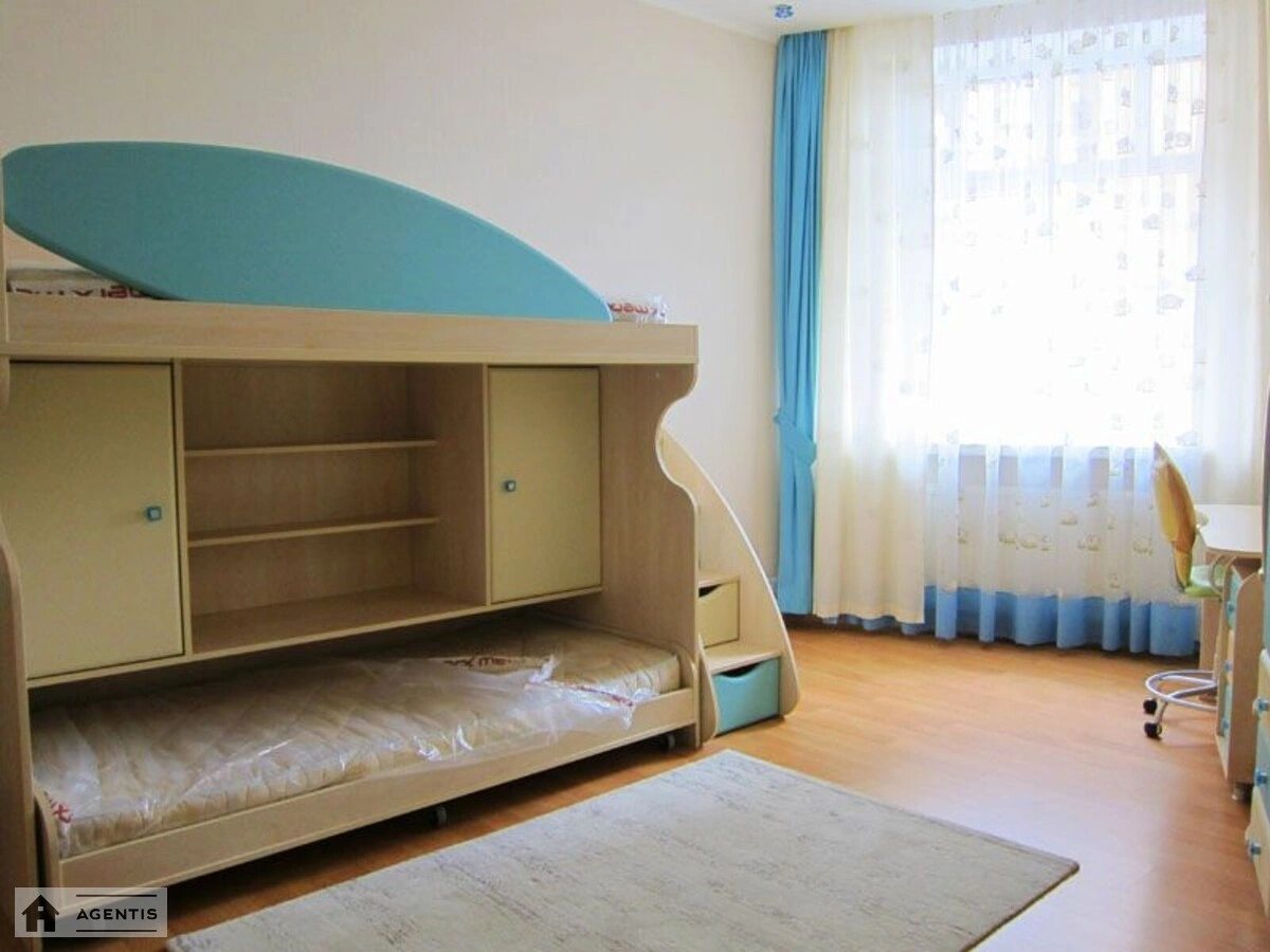 Здам квартиру. 4 rooms, 155 m², 9th floor/18 floors. 6, Старонаводницька 6, Київ. 
