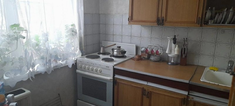 Apartment for rent. 2 rooms, 56 m², 2nd floor/12 floors. 24, Svobody 24, Kyiv. 