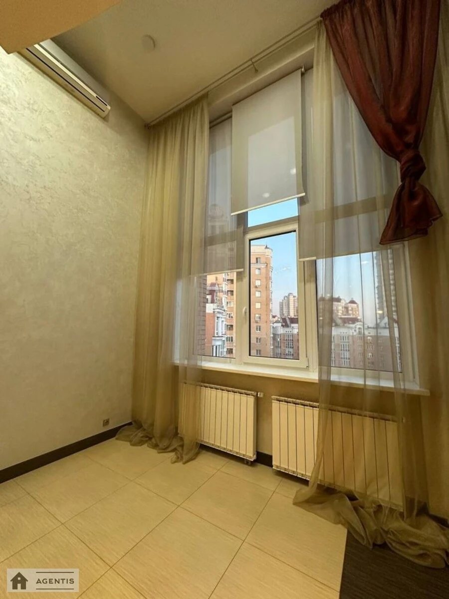Apartment for rent. 3 rooms, 135 m², 9th floor/11 floors. 10, Volodymyra Ivasyuka prosp. Heroyiv Stalinhrada, Kyiv. 