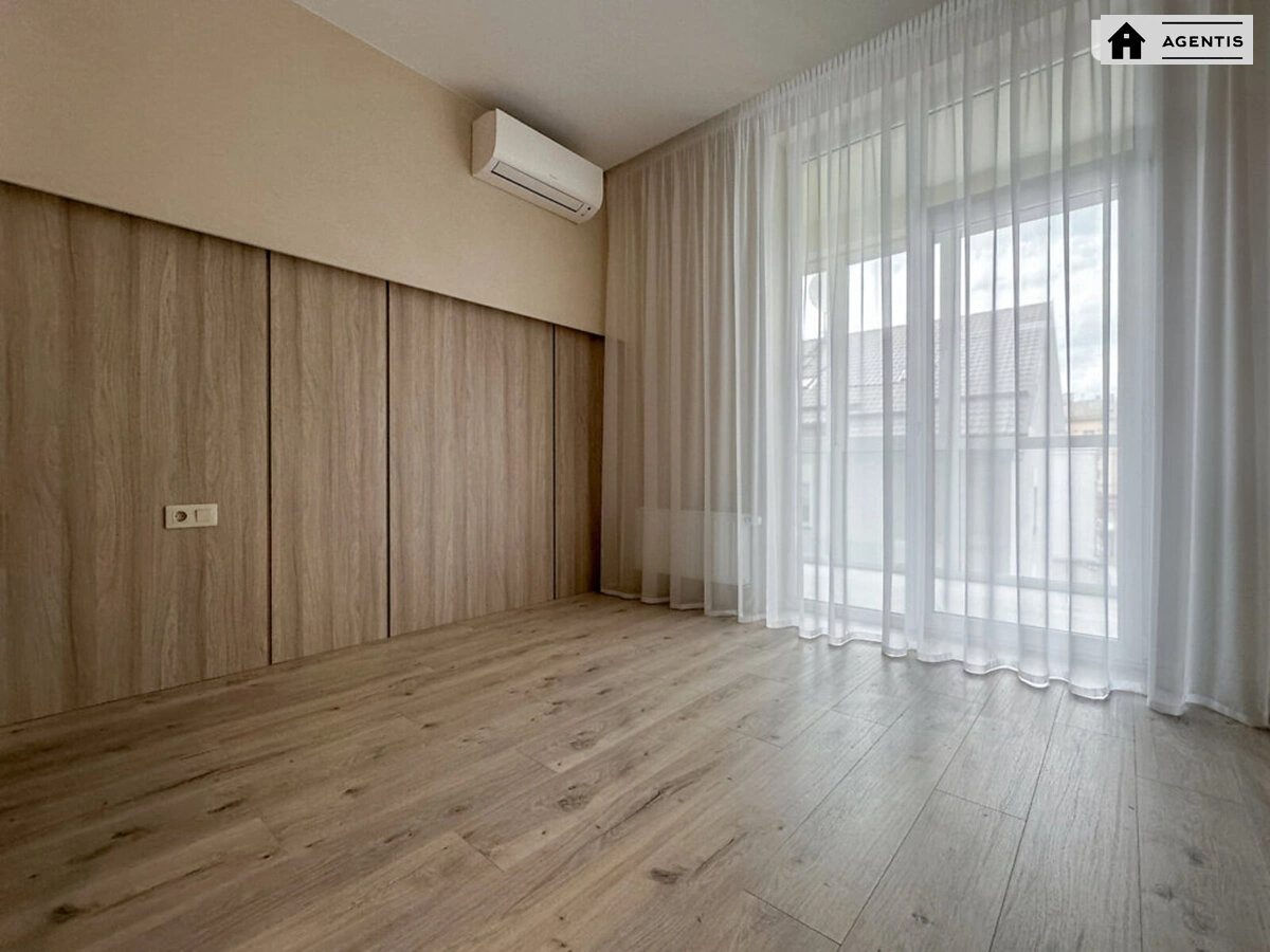 Apartment for rent. 4 rooms, 107 m², 3rd floor/19 floors. 15, Bulvarno-Kudryavska vul. Vorovskoho, Kyiv. 