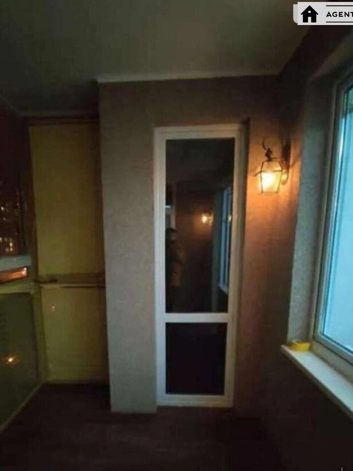 Apartment for rent. 3 rooms, 95 m², 9th floor/24 floors. 62, Golosiyivskiy 62, Kyiv. 
