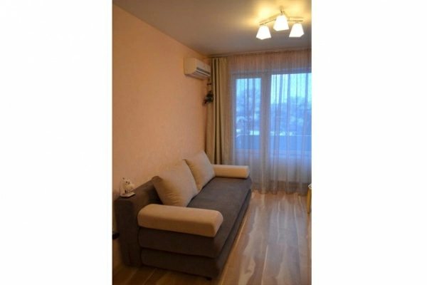 Apartments for sale. 1 room, 19 m², 4th floor/12 floors. Akademyka Pavlova, Kharkiv. 