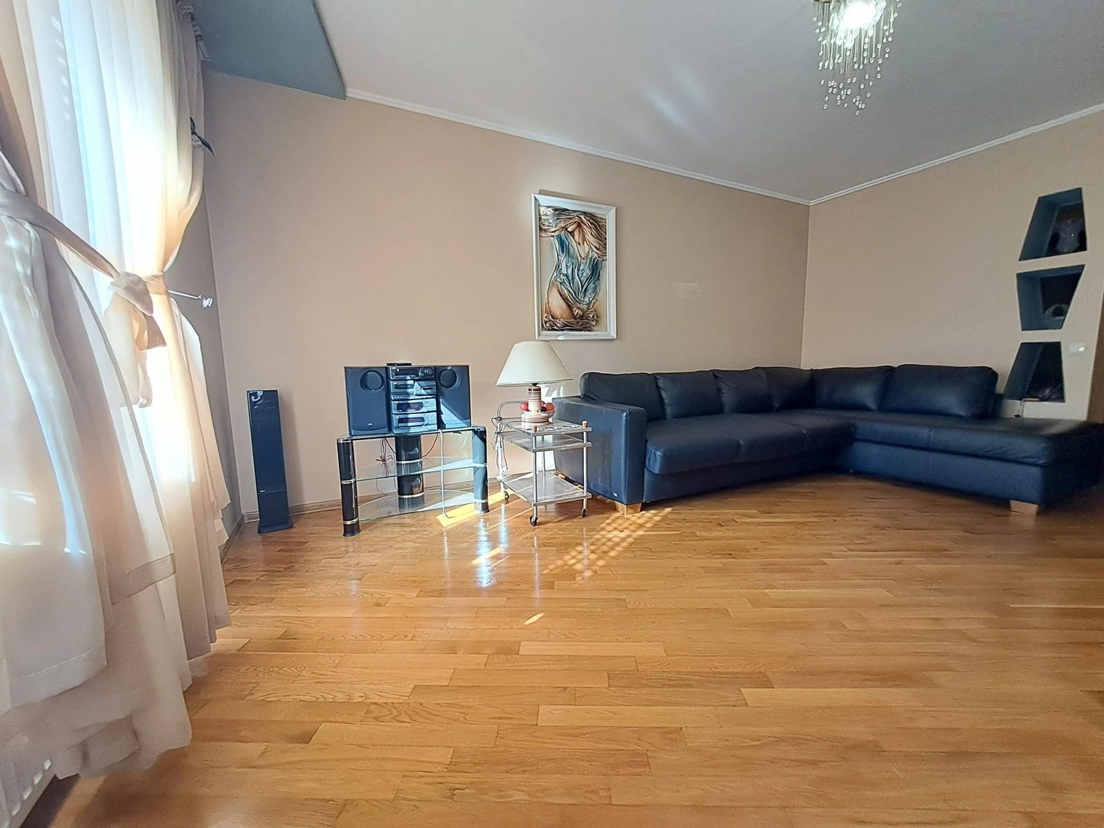 Apartments for sale 2 rooms, 62 m², 2nd fl./5 floors. Verbytskoho M. vul., Ternopil. 