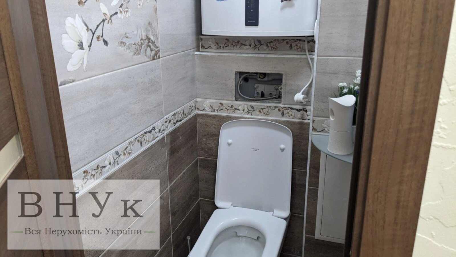 Продаж квартири 2 кімнати, 47 m², 8 пов./9 поверхів. Злуки пр., Тернопіль. 