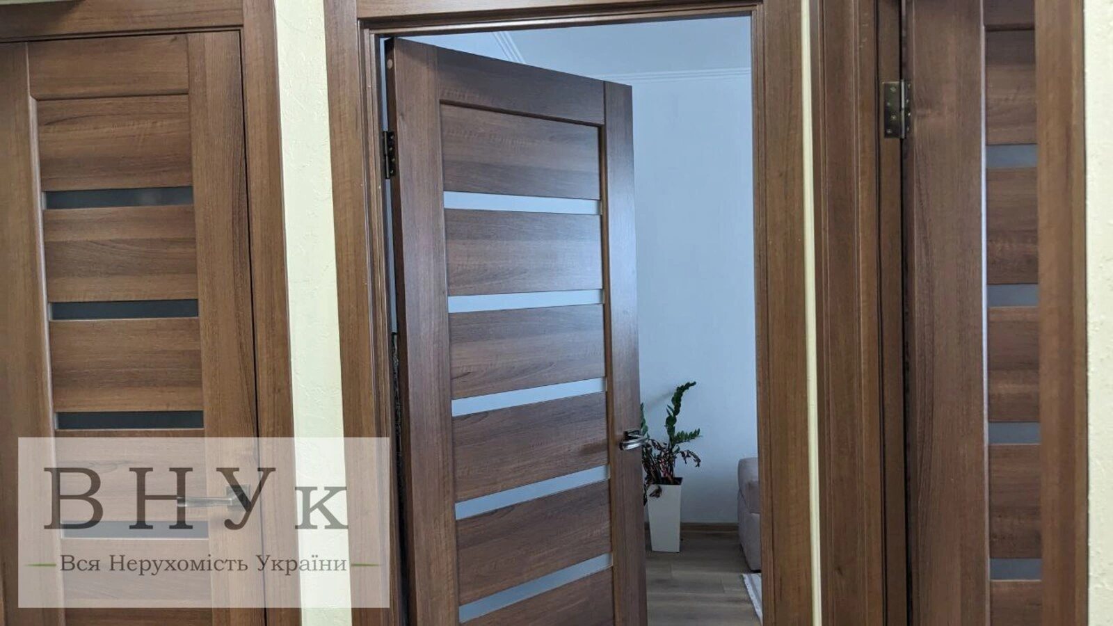 Продаж квартири 2 кімнати, 47 m², 8 пов./9 поверхів. Злуки пр., Тернопіль. 