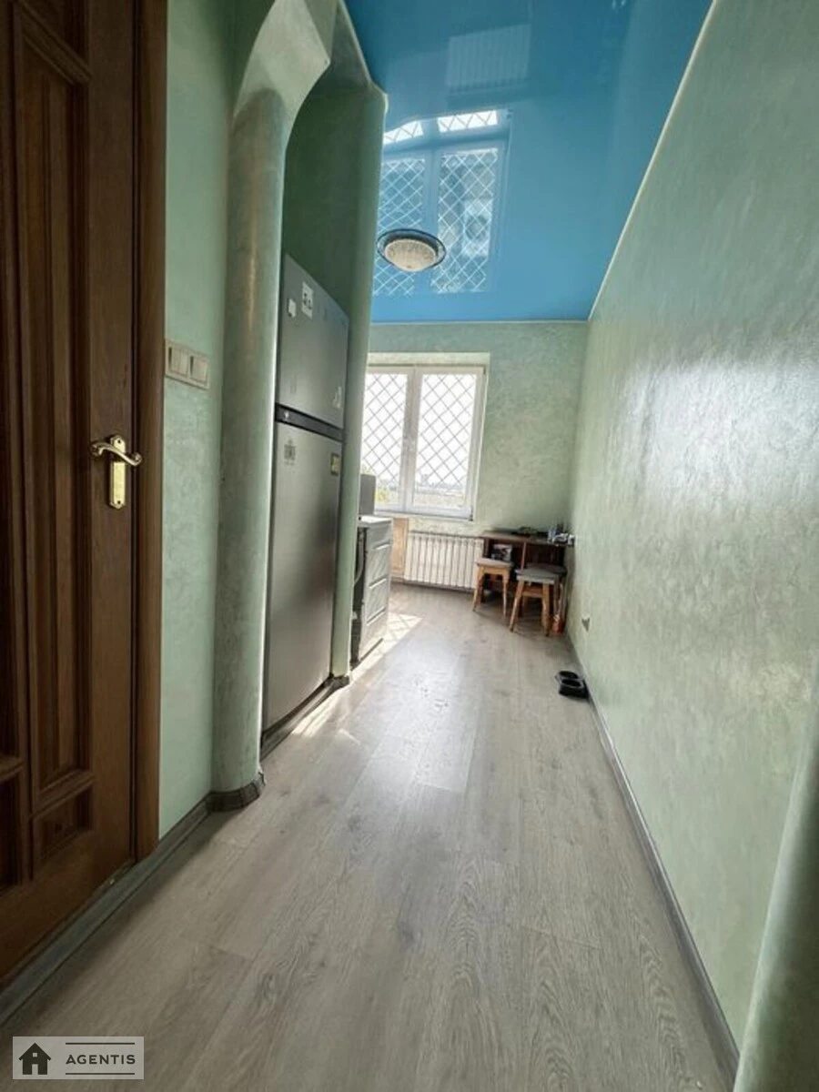 Здам квартиру 2 кімнати, 60 m², 5 пов./5 поверхів. 23, Золотоустівська 23, Київ. 