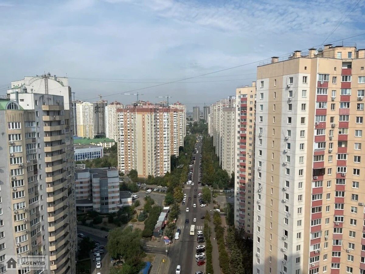 Здам квартиру 1 кімната, 55 m², 21 пов./25 поверхів. 32, Анни Ахматової вул., Київ. 