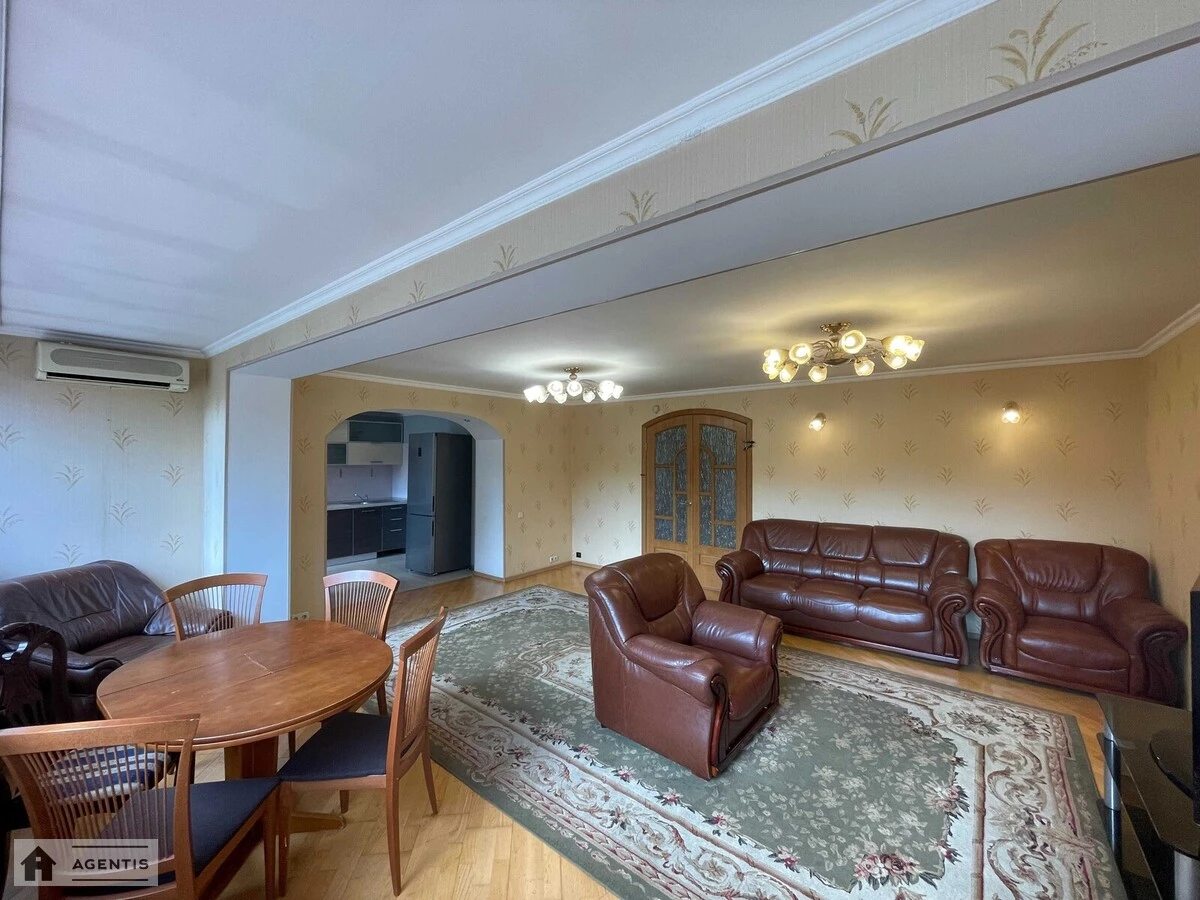 Apartment for rent 3 rooms, 98 m², 2nd fl./13 floors. 4, Akademika Yanhelya vul., Kyiv. 