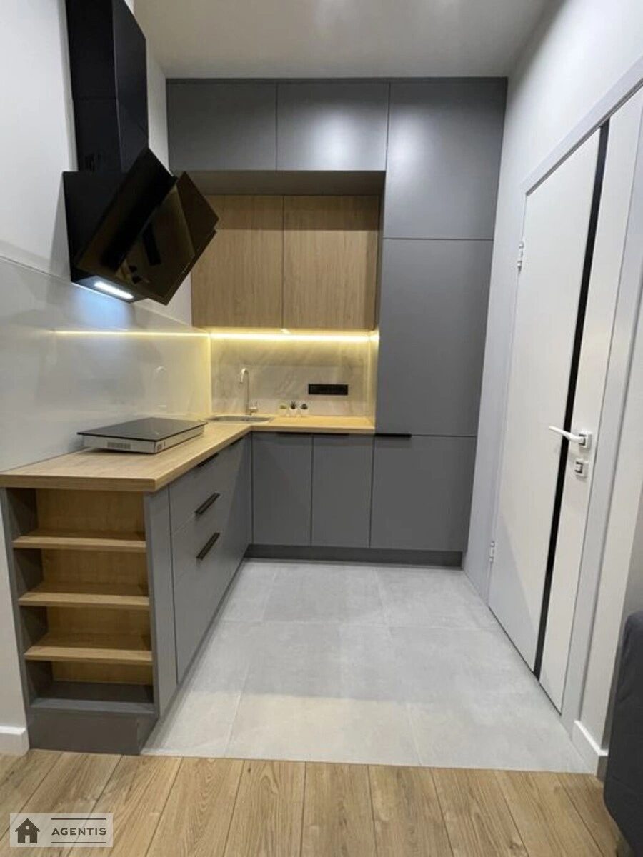 Здам квартиру 1 кімната, 32 m², 9 пов./9 поверхів. 38, Драгоманова 38, Київ. 