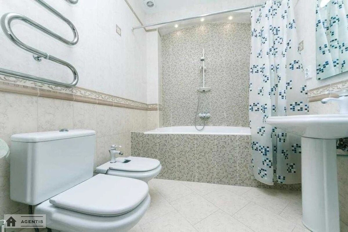 Apartment for rent 2 rooms, 100 m², 2nd fl./5 floors. 24, Antonovycha vul. Horkoho, Kyiv. 