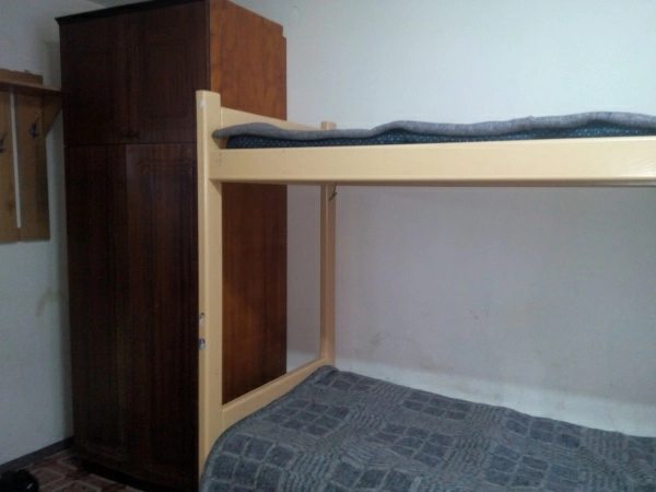 Apartment for rent. 1 room, 20 m², 1st floor/1 floor. 17, Bereznyakivska 17, Kyiv. 