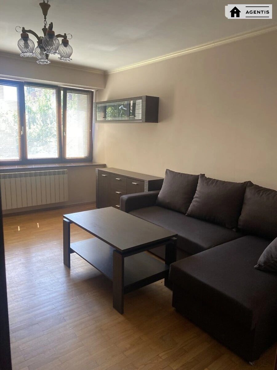 Apartment for rent 3 rooms, 74 m², 2nd fl./15 floors. 88, Antonovycha vul. Horkoho, Kyiv. 