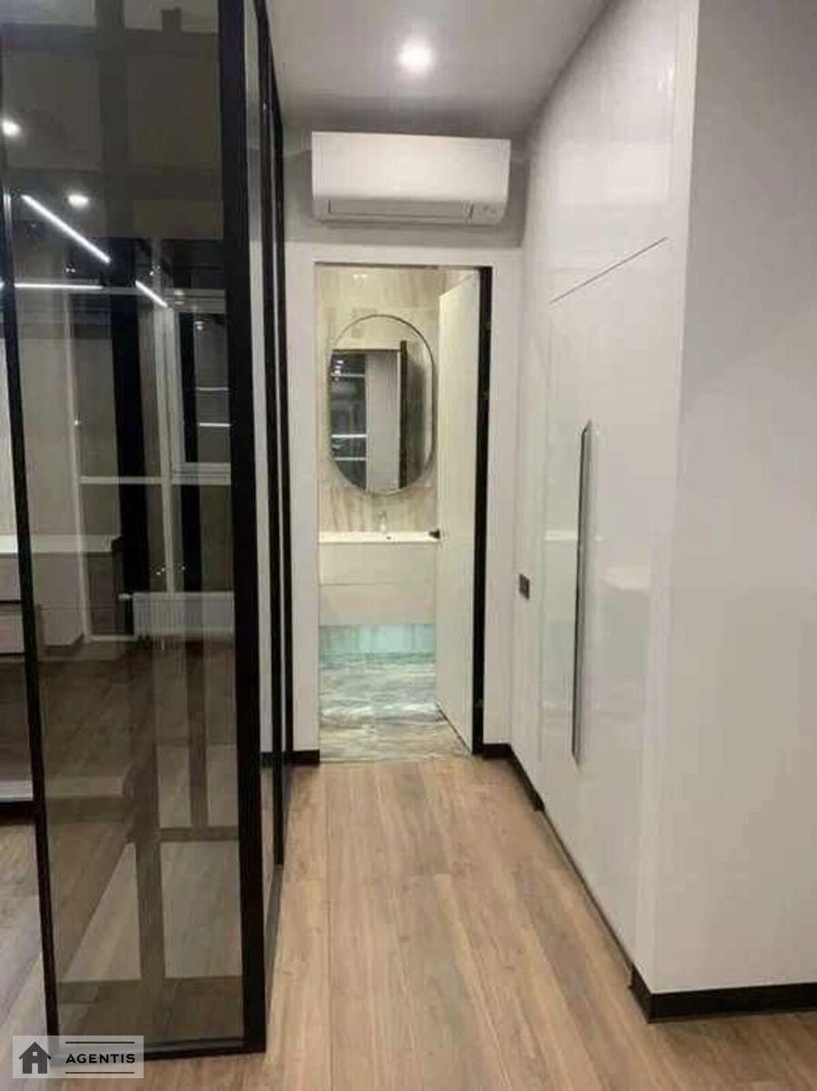 Здам квартиру 3 кімнати, 105 m², 4 пов./25 поверхів. 17, Андрія Верхогляда вул. (Михайла Драгомірова), Київ. 