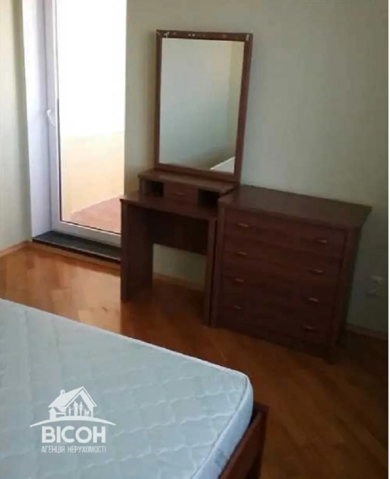 Продаж квартири. 2 rooms, 72 m², 4th floor/6 floors. Бам, Тернопіль. 