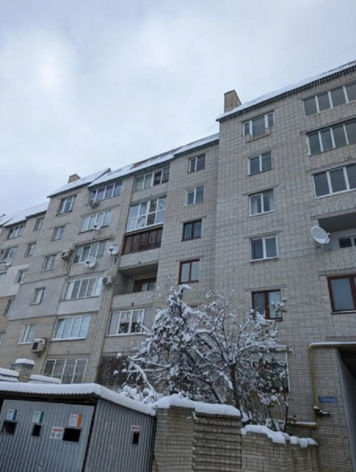 Apartments for sale. 93 m², 6th floor/6 floors. Vostochnyy, Ternopil. 