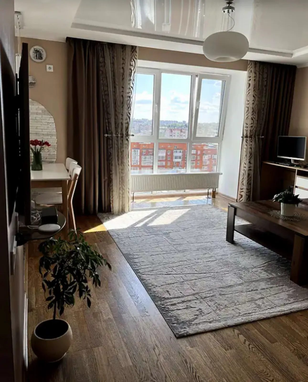 Apartments for sale. 2 rooms, 65 m², 9th floor/10 floors. Druzhba, Ternopil. 