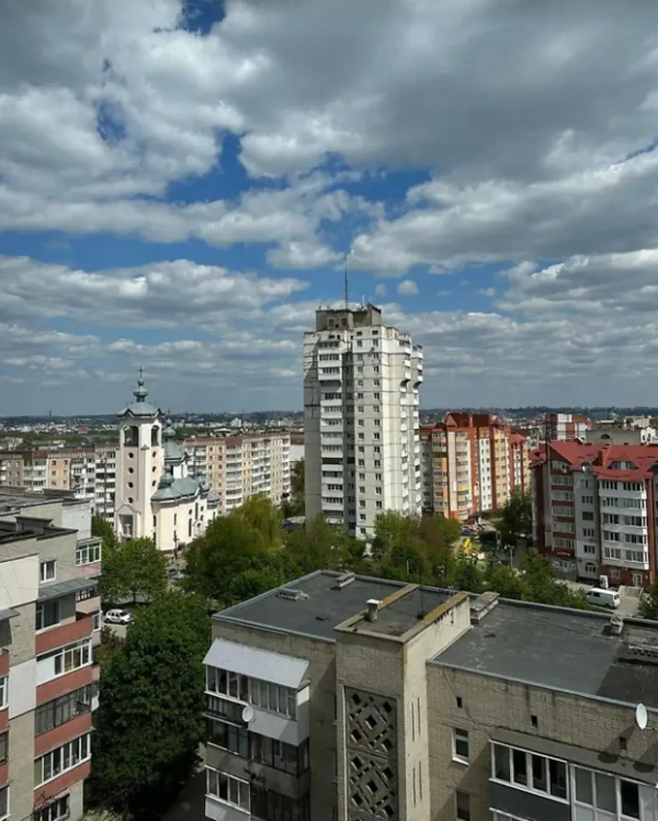 Apartments for sale. 2 rooms, 62 m², 9th floor/11 floors. Druzhba, Ternopil. 