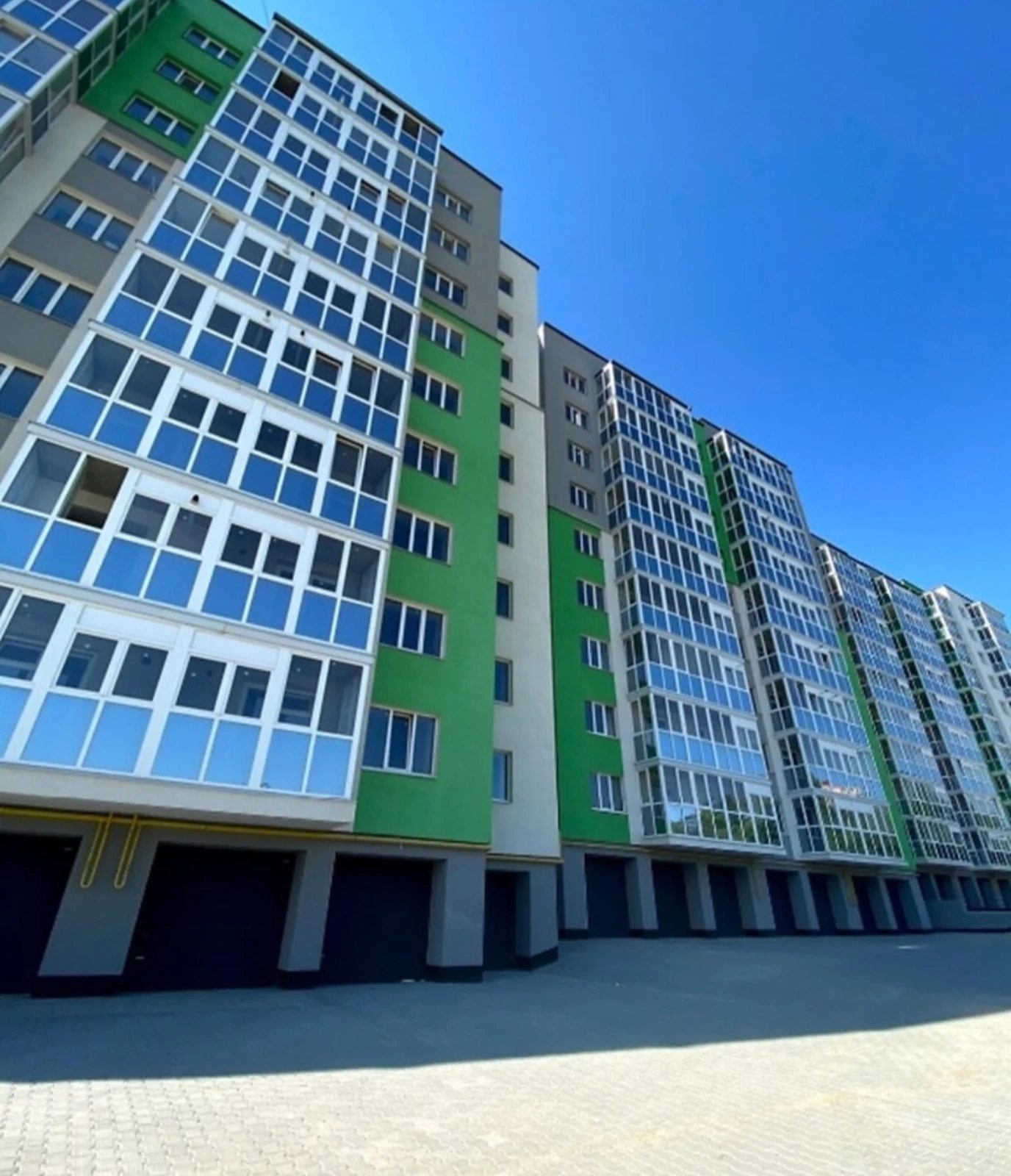 Apartments for sale. 3 rooms, 89 m², 6th floor/9 floors. Severnyy, Ternopil. 