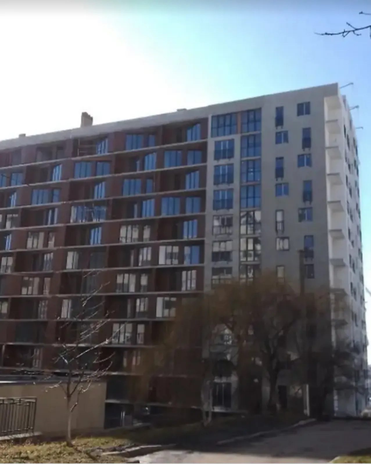 Apartments for sale 2 rooms, 7306 m², 4th fl./13 floors. Tarnavskoho Henerala vul., Ternopil. 