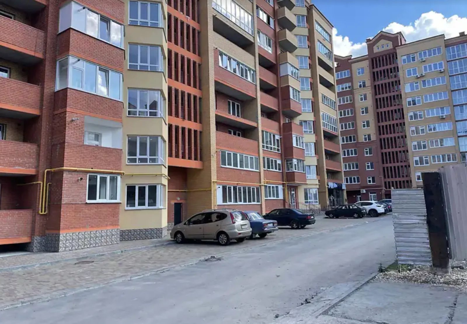 Apartments for sale 2 rooms, 67 m², 1st fl./9 floors. Бам, Ternopil. 