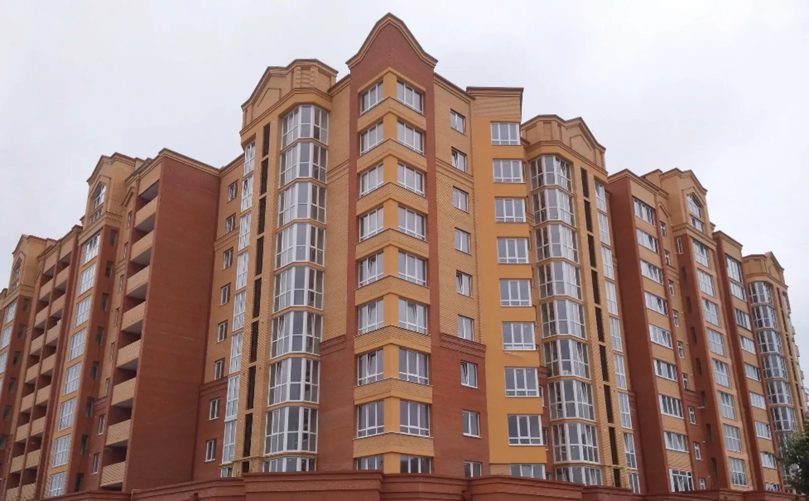 Apartments for sale 2 rooms, 67 m², 1st fl./9 floors. Бам, Ternopil. 