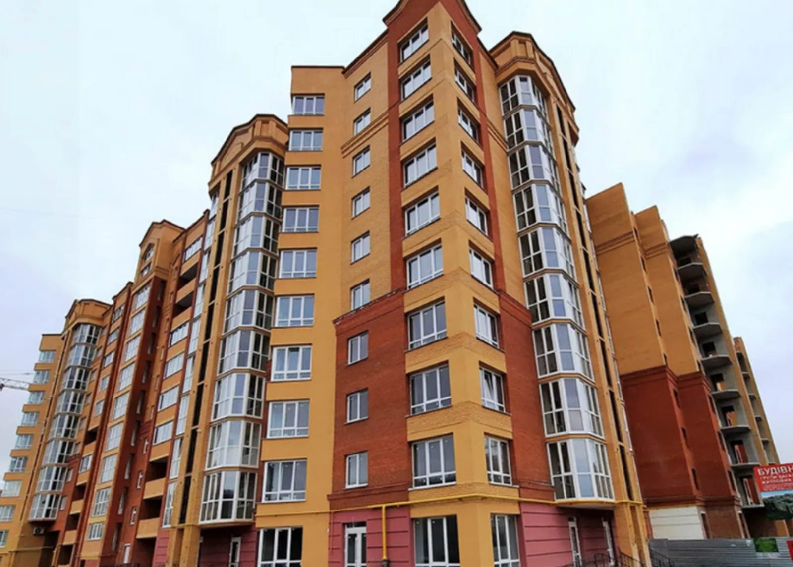 Apartments for sale 2 rooms, 67 m², 1st fl./9 floors. Бам, Ternopil. 