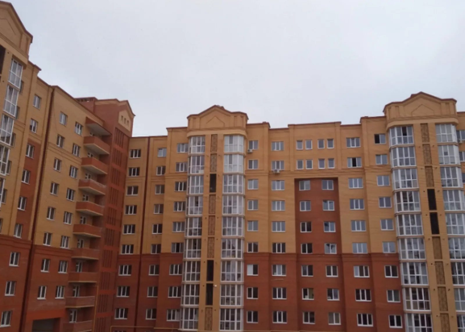 Apartments for sale 2 rooms, 67 m², 1st fl./9 floors. Бам, Ternopil. 