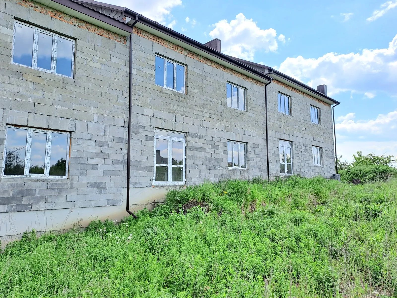 Продаж будинку 250 m², 2 поверхи. Морозенка вул., Белая. 