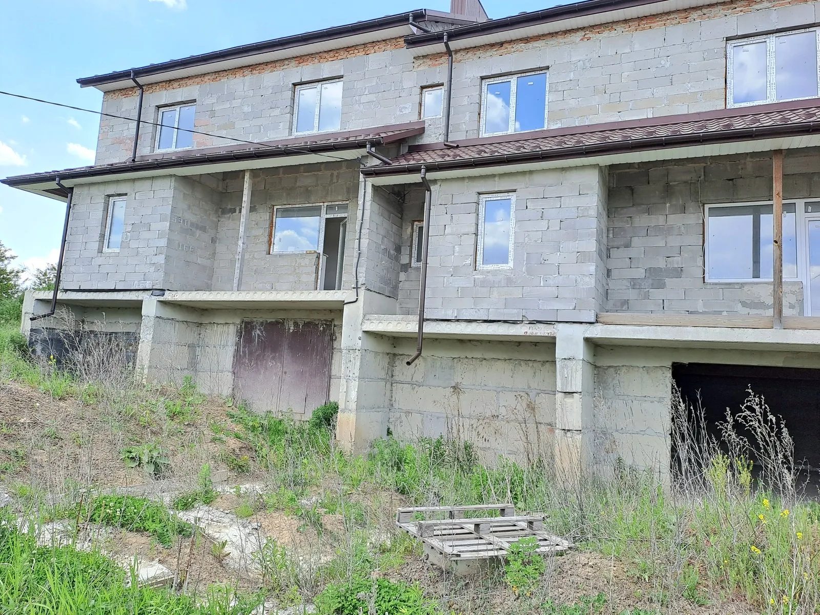 House for sale. 250 m², 2 floors. Morozenka vul., Belaya. 