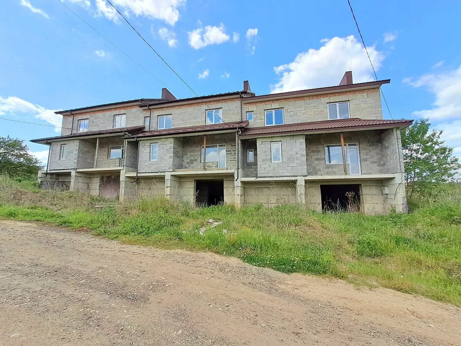 Продаж будинку 250 m², 2 поверхи. Морозенка вул., Белая. 