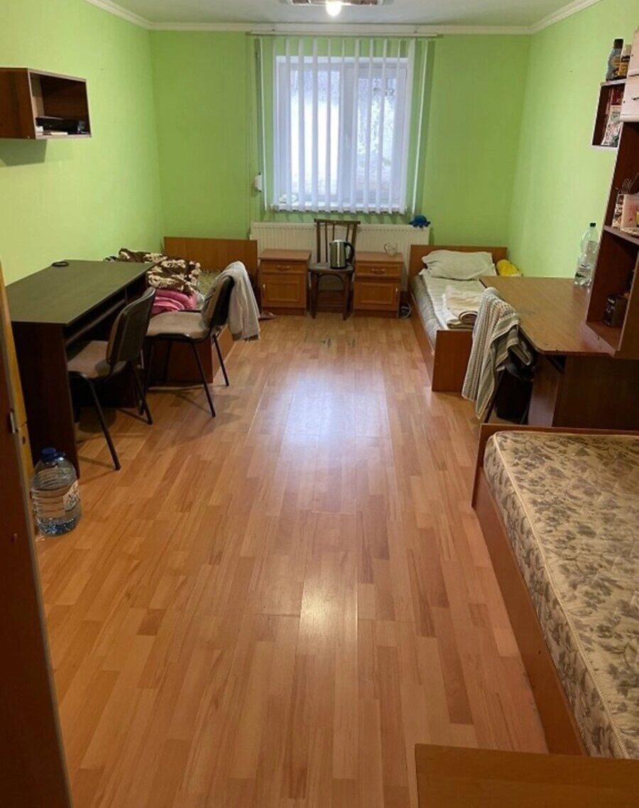 Продаж квартири. 4 rooms, 272 m², 1st floor/4 floors. Восточный, Тернопіль. 