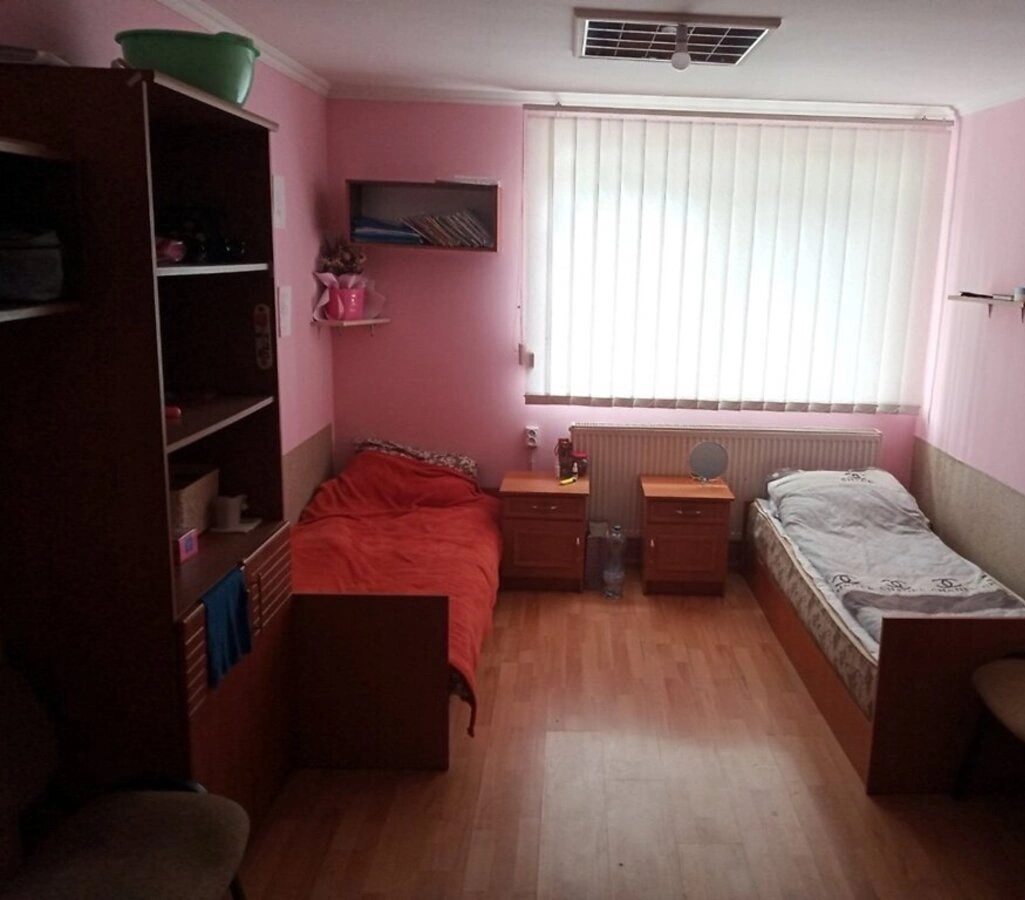 Продаж квартири. 4 rooms, 272 m², 1st floor/4 floors. Восточный, Тернопіль. 
