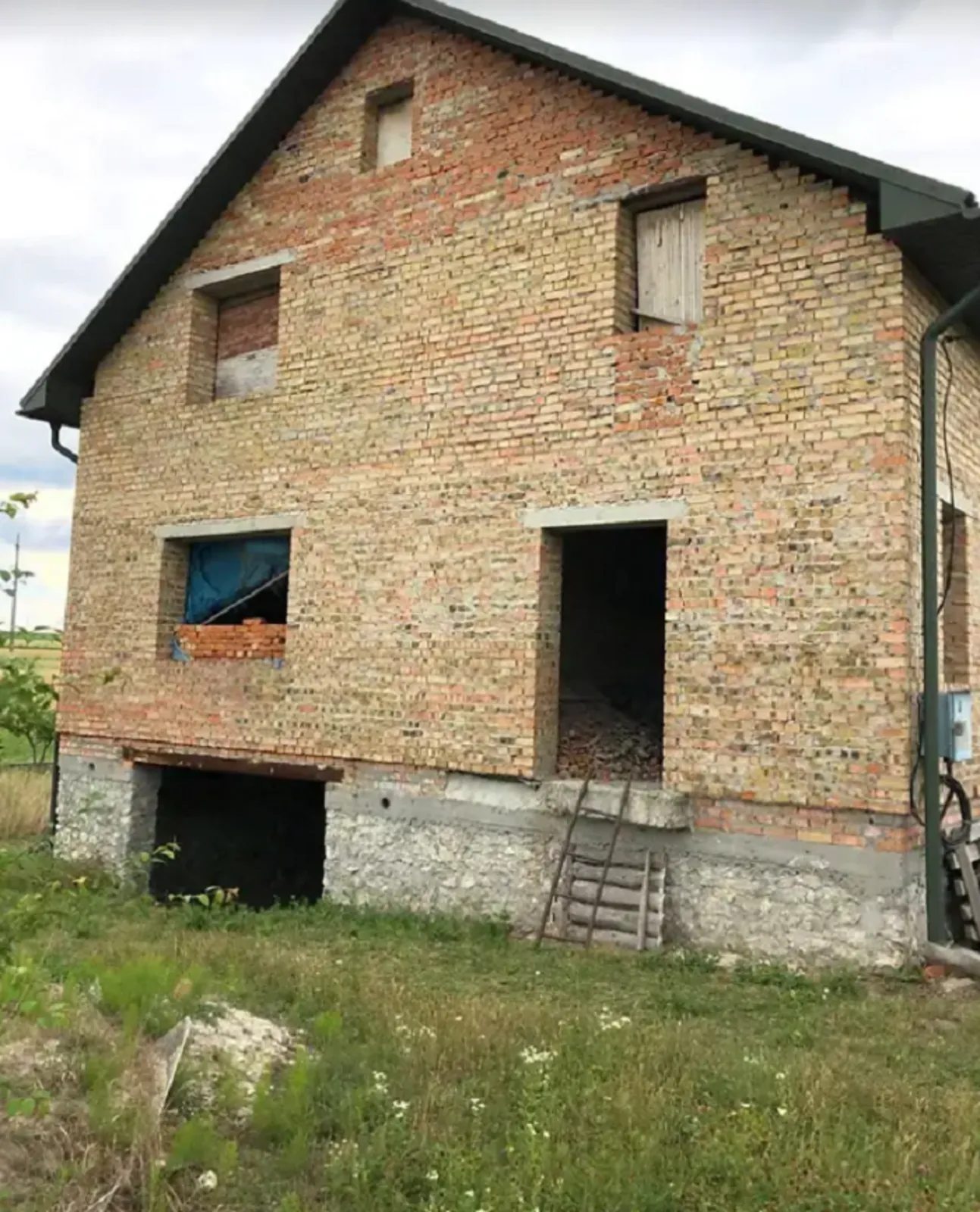 House for sale. 238 m², 2 floors. Myru vul., Velykaya Berezovytsa. 
