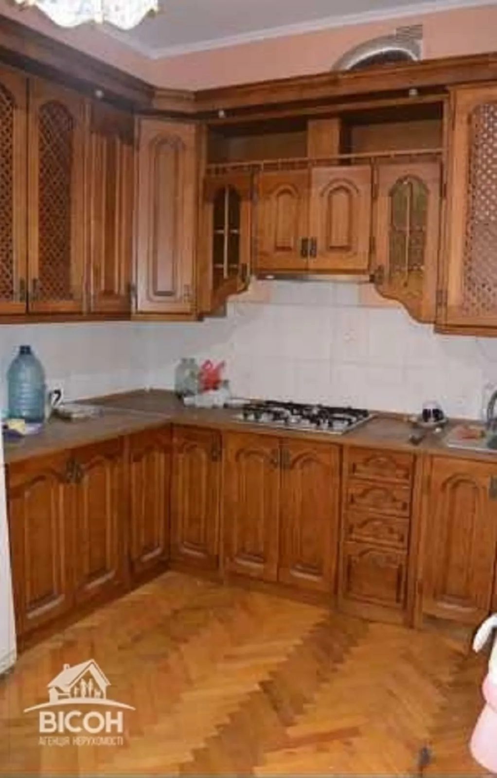 House for sale. 210 m², 2 floors. Horbachevskoho I. vul., Ternopil. 