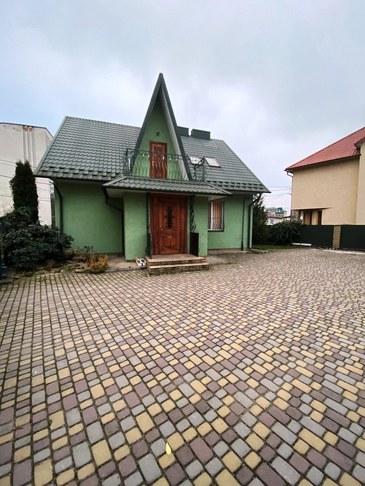 House for sale. 131 m², 1 floor. 9, Lysenka M. vul., Ternopil. 