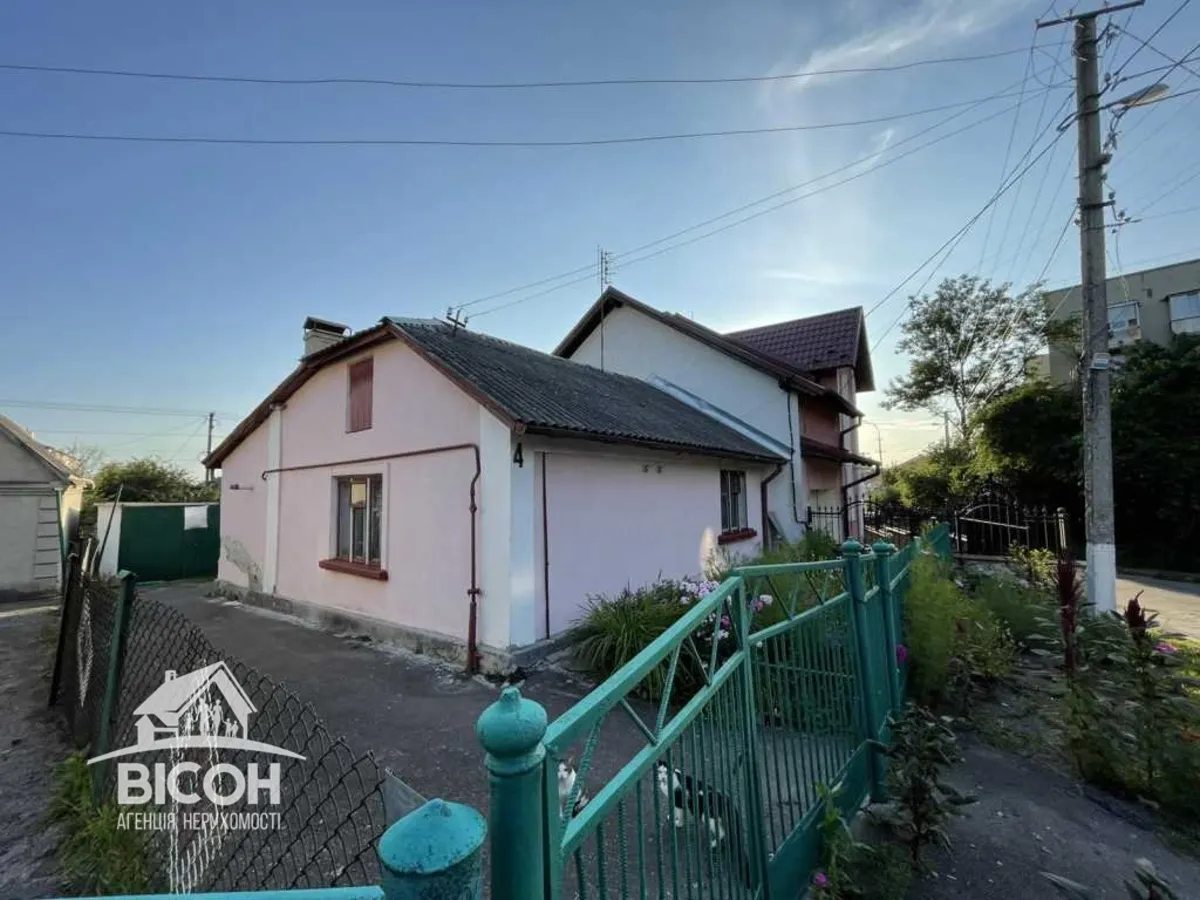 House for sale 62 m², 1 floor. Divocha vul., Ternopil. 