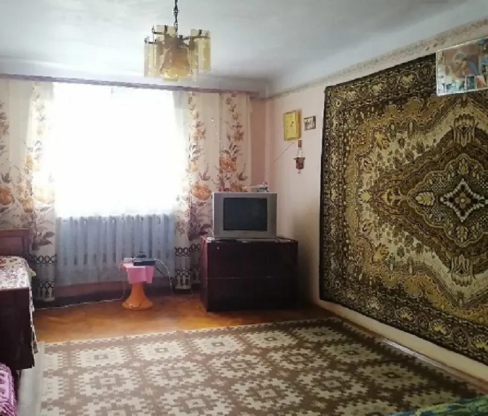 House for sale 62 m², 1 floor. Divocha vul., Ternopil. 