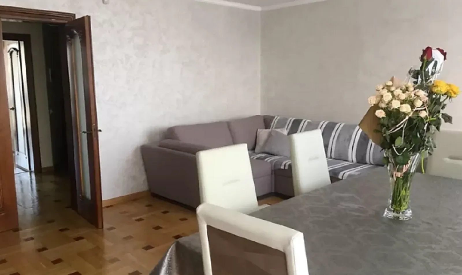 House for sale. 290 m², 3 floors. Rusanivka, Baykovtsy. 