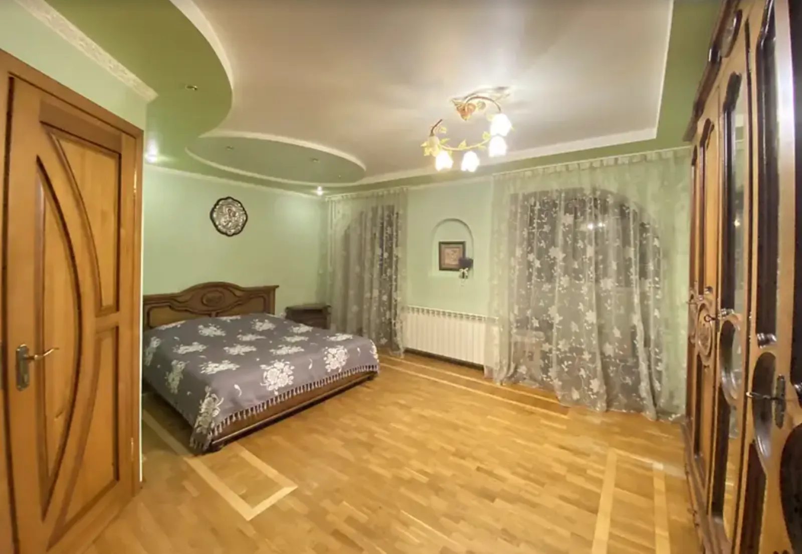 Apartments for sale. 3 rooms, 96 m², 1st floor/9 floors. Druzhba, Ternopil. 