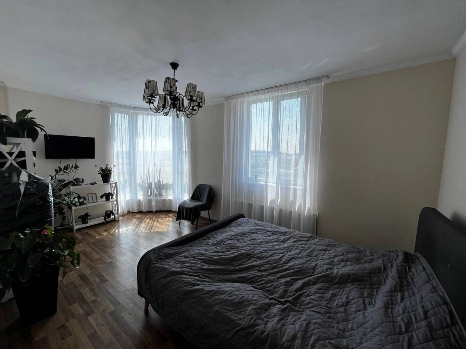 Продаж квартири. 2 rooms, 61 m², 11 floor/11 floors. 18, Білогірська вул., Тернопіль. 