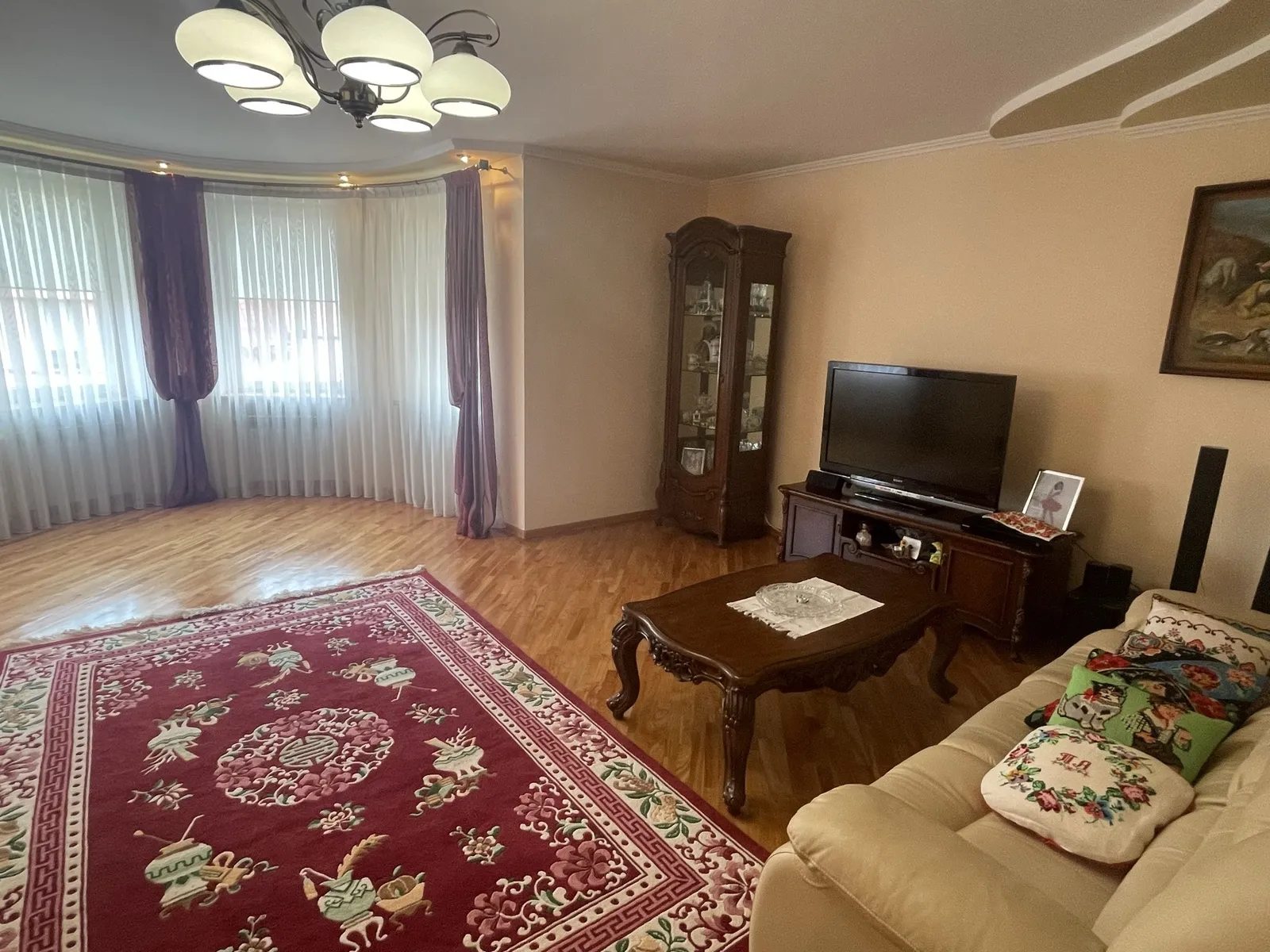 Продаж будинку 265 m², 3 поверхи. 44, Чайковського А. вул., Тернопіль. 