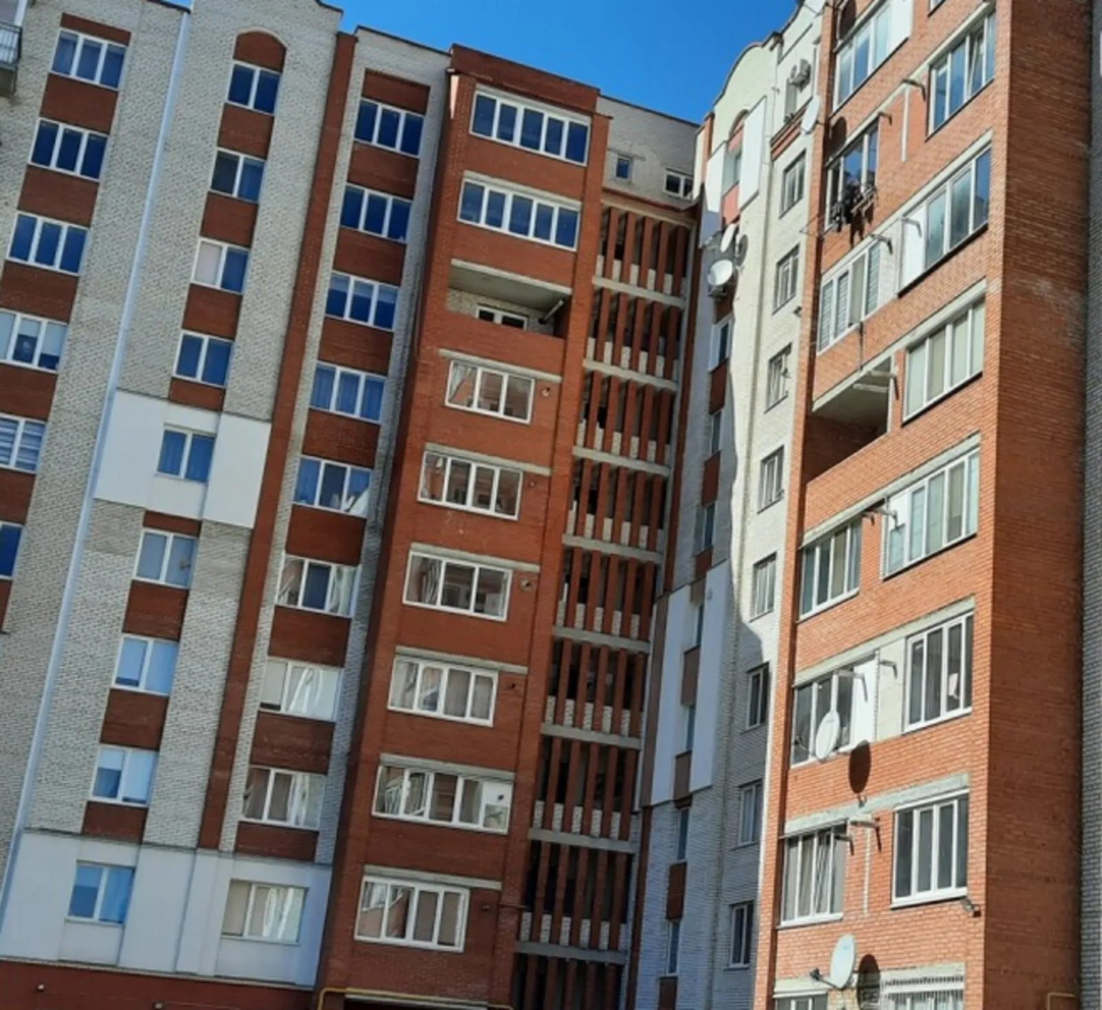 Apartments for sale. 3 rooms, 84 m², 6th floor/10 floors. Obolonya, Ternopil. 