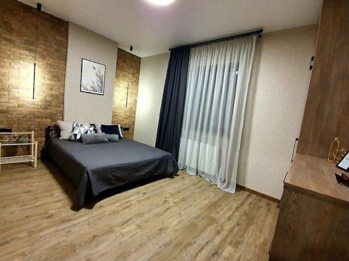 Продаж квартири. 2 rooms, 52 m², 3rd floor/5 floors. 34, Андріївський 34, Київ. 