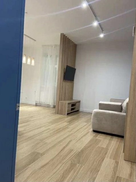 Продаж квартири. 2 rooms, 51 m², 2nd floor/5 floors. 36, Щекавицька 36, Київ. 