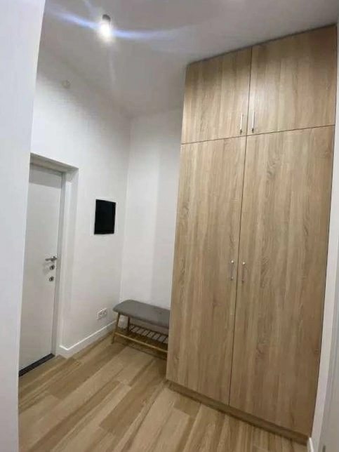 Продаж квартири. 2 rooms, 51 m², 2nd floor/5 floors. 36, Щекавицька 36, Київ. 